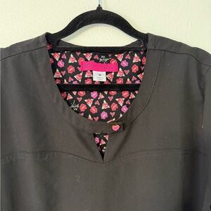 Betsey Johnson Black Scrub shirt with Pink Heart Accents pockets